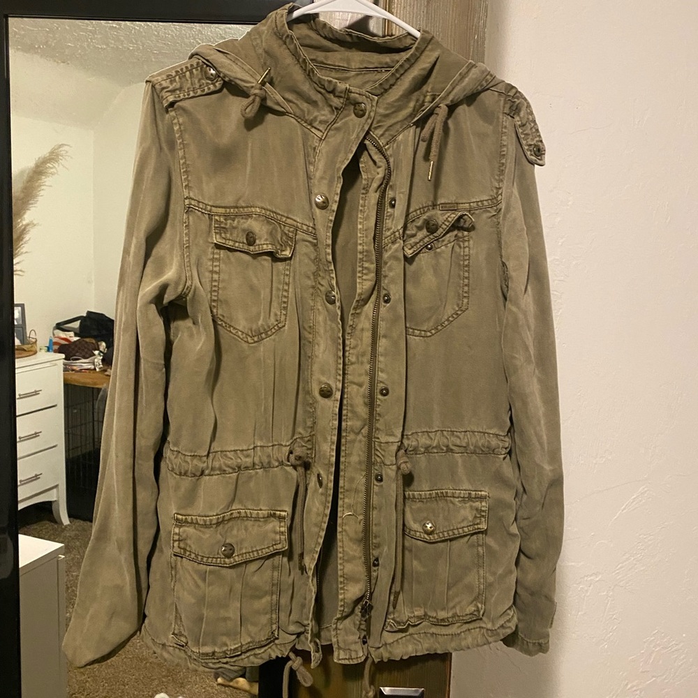 Max Jean utility green jacket
